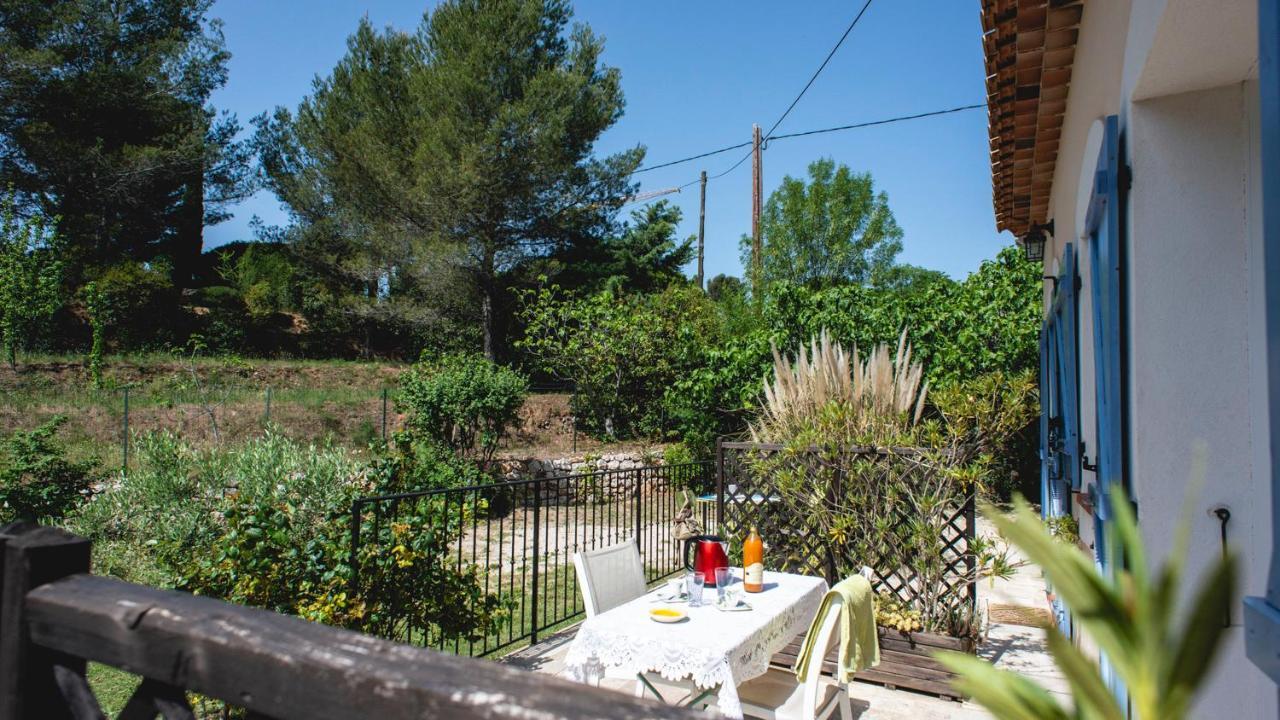 Bed and Breakfast Les Manaux En Provence Roquevaire Exterior foto
